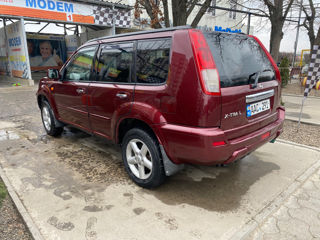 Nissan X-Trail foto 4