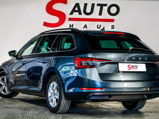 Skoda Superb foto 5