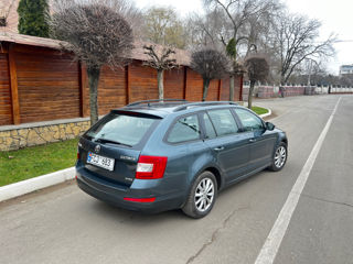 Skoda Octavia foto 3