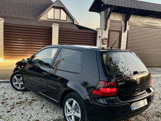 Volkswagen Golf foto 7