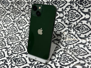 iPhone 13 green 128 gb foto 2