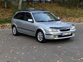 Mazda 323 foto 3