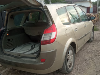 Renault Grand Scenic foto 5