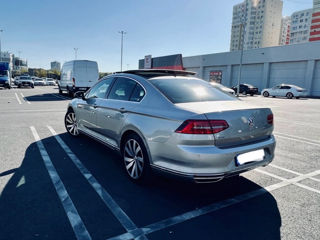 Volkswagen Passat foto 1