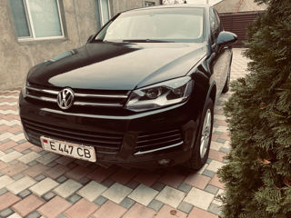 Volkswagen Touareg foto 2