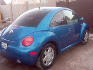 Volkswagen New Beetle foto 7