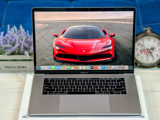 MacBook Pro 15 Retina 2019 (Core i7 9750H/16Gb Ram/512Gb SSD/Radeon Pro 555X/15.4" Retina) foto 3