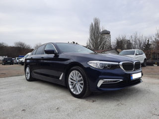 BMW 5 Series foto 1