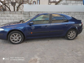 Renault Laguna фото 2