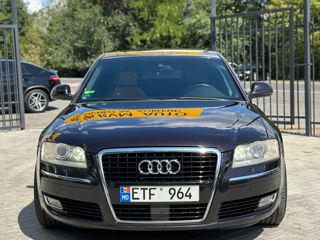 Audi A8 foto 2