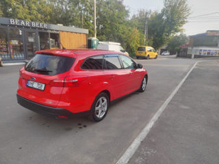 Ford Focus foto 8