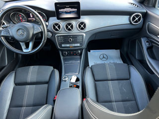 Mercedes CLA foto 8