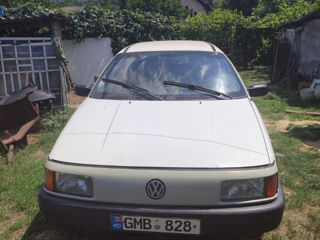 Volkswagen Passat foto 3