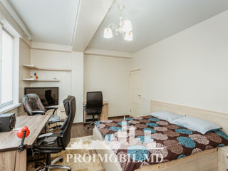 Apartament cu 2 camere, 70 m², Centru, Chișinău foto 5