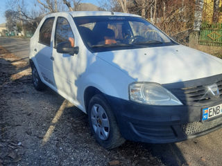 Dacia Logan foto 2