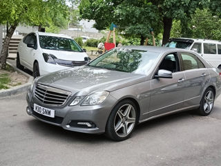 Mercedes E-Class foto 8