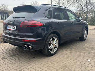 Porsche Cayenne foto 5