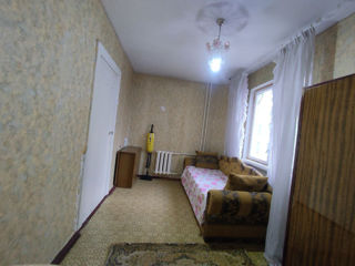 Apartament cu 2 camere, 47 m², Botanica, Chișinău foto 5