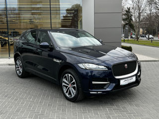 Jaguar F-PACE foto 2