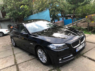 BMW 5 Series foto 8