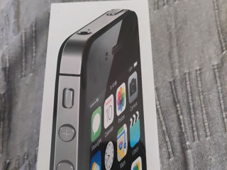 Продам iPhone 4s 8GB, Black. Refurbished. Полный комплект.