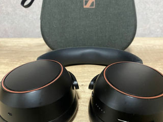 Продам Наушники Sennheiser Momentum 4 foto 2