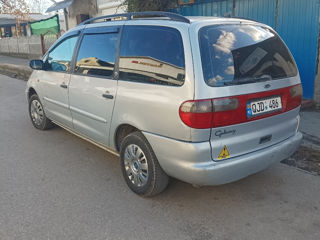 Ford Galaxy foto 4