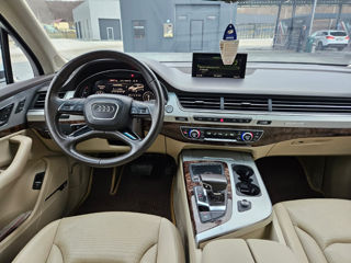 Audi Q7 foto 2