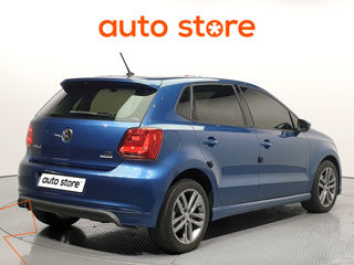 Volkswagen Polo foto 2