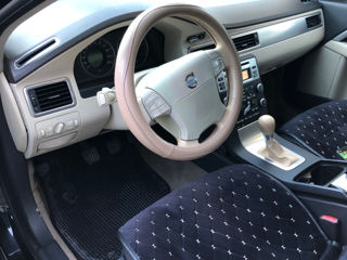 Volvo S80 foto 6