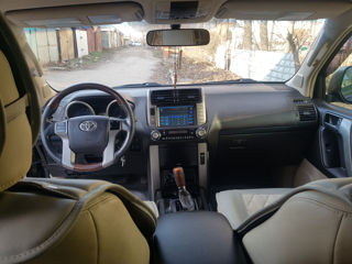 Toyota Land Cruiser Prado foto 4