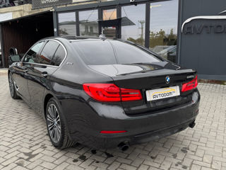 BMW 5 Series foto 3