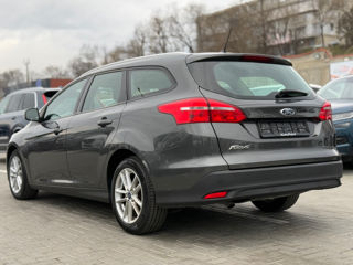 Ford Focus foto 4