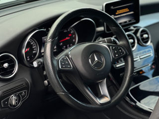 Mercedes GLC foto 9