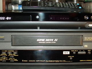 Записывающий DVD диски LG HDR-878  DVD/HDD-рекордер, с жестким диском на 160 Гб, USB, пульт. foto 7
