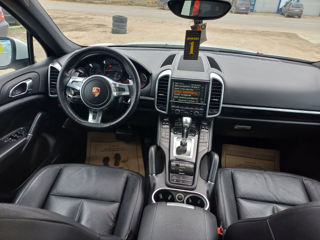 Porsche Cayenne foto 7