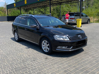 Volkswagen Passat foto 1