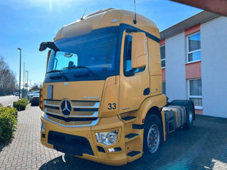 Mercedes Actros