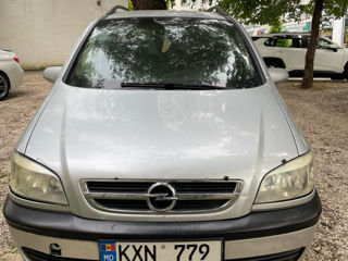 Opel Zafira foto 7