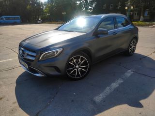 Mercedes GLA foto 4