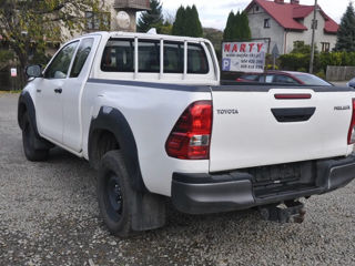 Toyota Hilux foto 5