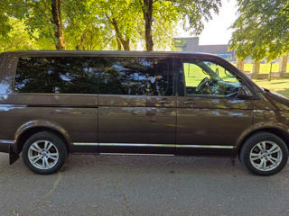 Volkswagen Caravelle foto 6