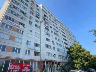 Apartament cu 3 camere, 111 m², Poșta Veche, Chișinău