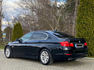 BMW 5 Series foto 3