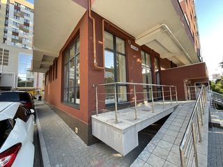 Comercial 170m2, prima linie, str. Creanga. TVA inclus. Сдаются 170м2 в 2 уровня. For rent 170m2