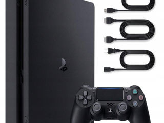 Playstation 4 plus jocuri cadou 1000 de gigabiți memorie