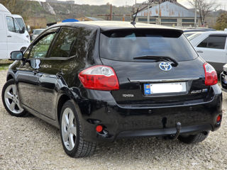 Toyota Auris foto 2