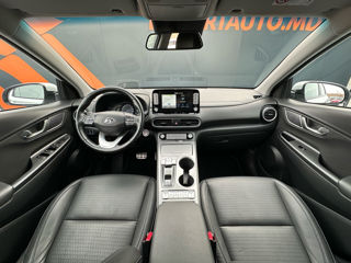 Hyundai Kona фото 8