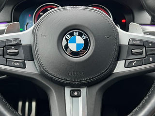 BMW 5 Series foto 8