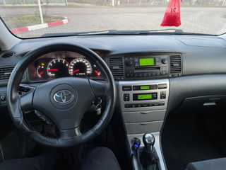 Toyota Corolla foto 8